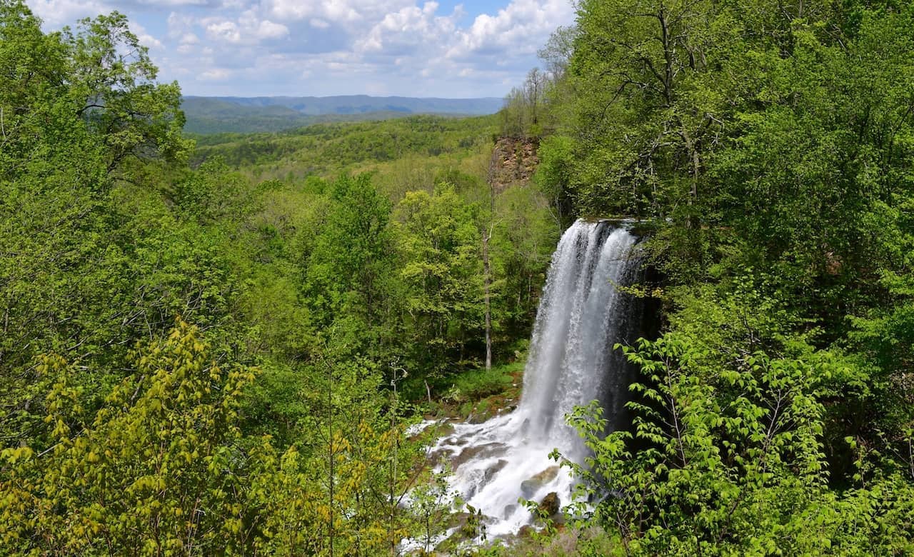6 Waterfalls in Shenandoah National Park for Your Bucket List
