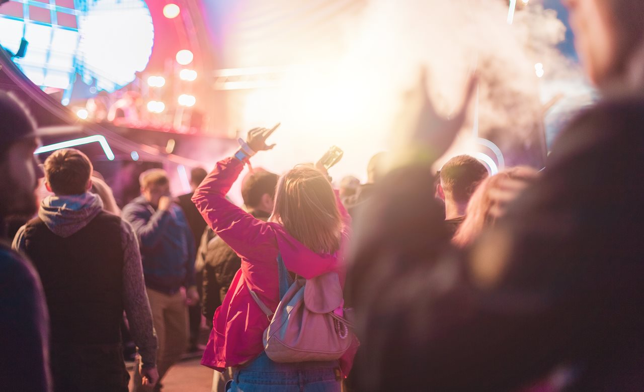 Riot Fest 2025: Travel, Parking & Housing Tips