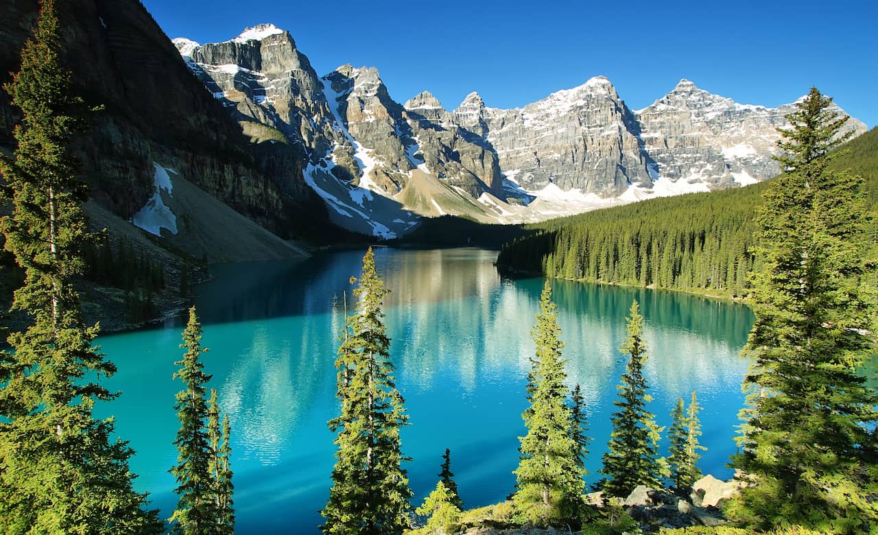 The 6 Best Canadian National Parks (& Helpful Travel Tips)